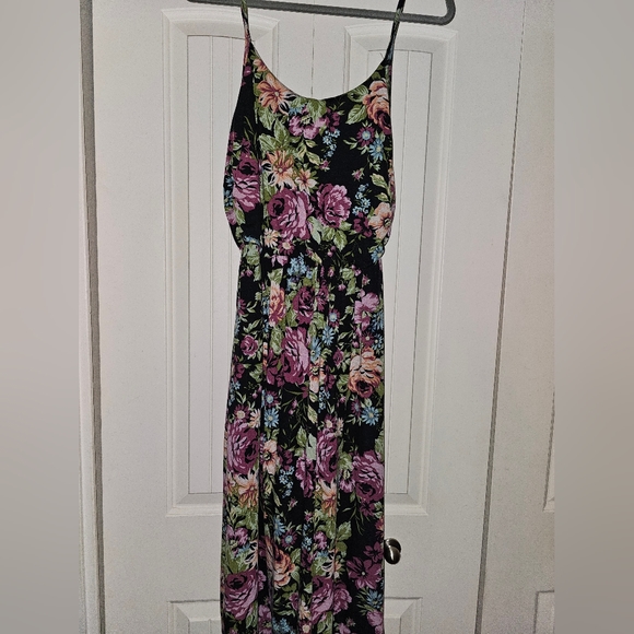 Floral Hi Lo Dress - Picture 2 of 4